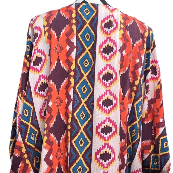 NWOT Savanna Jane Embroidered Aztec Boho Western Sz S Dolman Sleeve Blouse - Picture 4 of 11